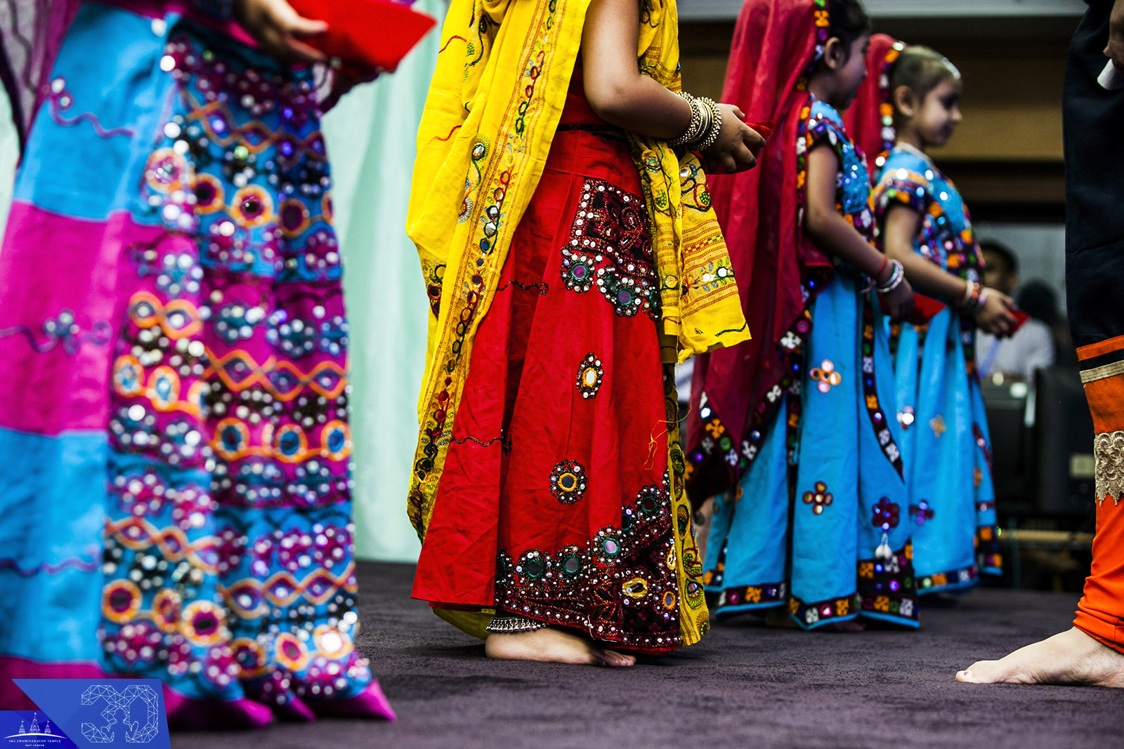©1987-2017 SKS Swaminarayan Temple East London